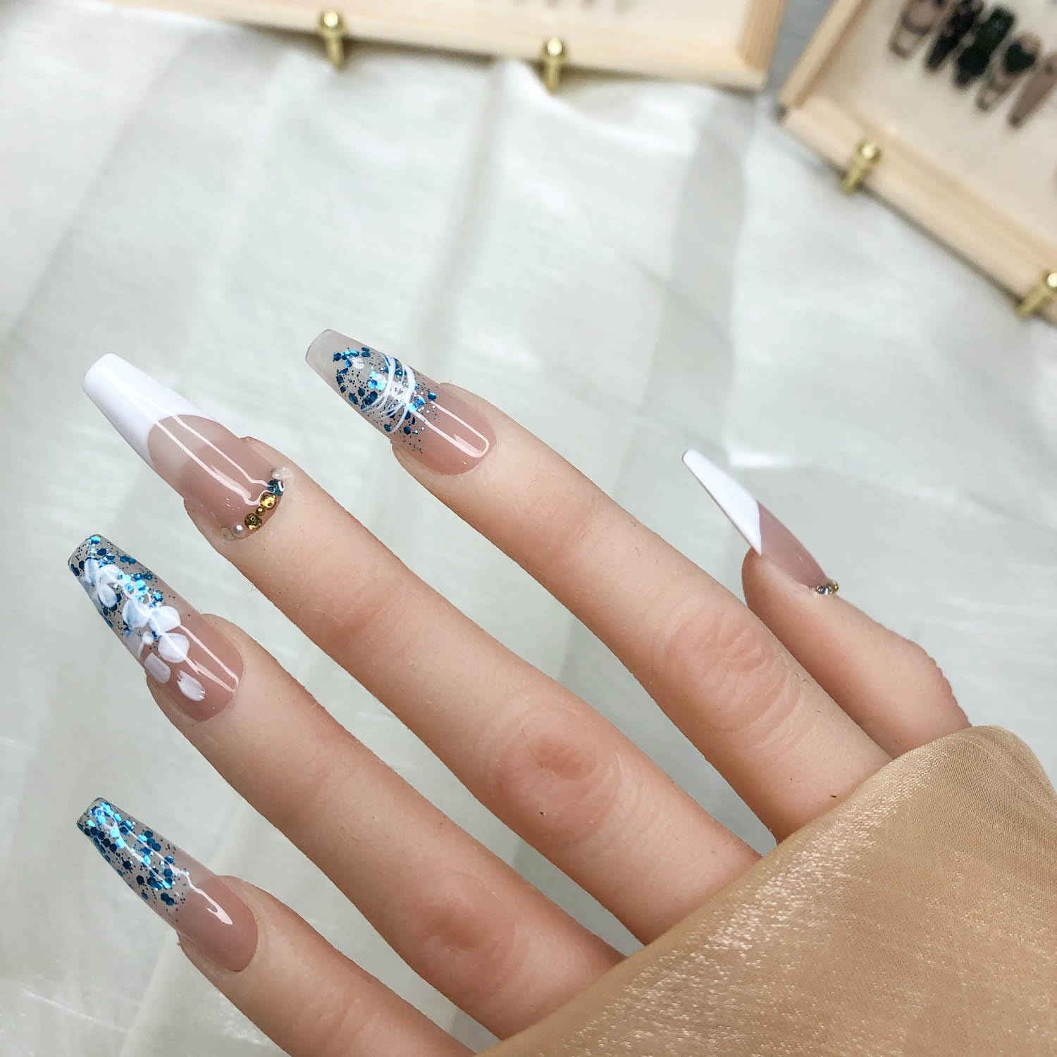 GGddsha Nails Handmade Pmma Acrylic Nails Press On NailsShort Reusable Kit With Box Gifts ForWomen,Gilded Whisper